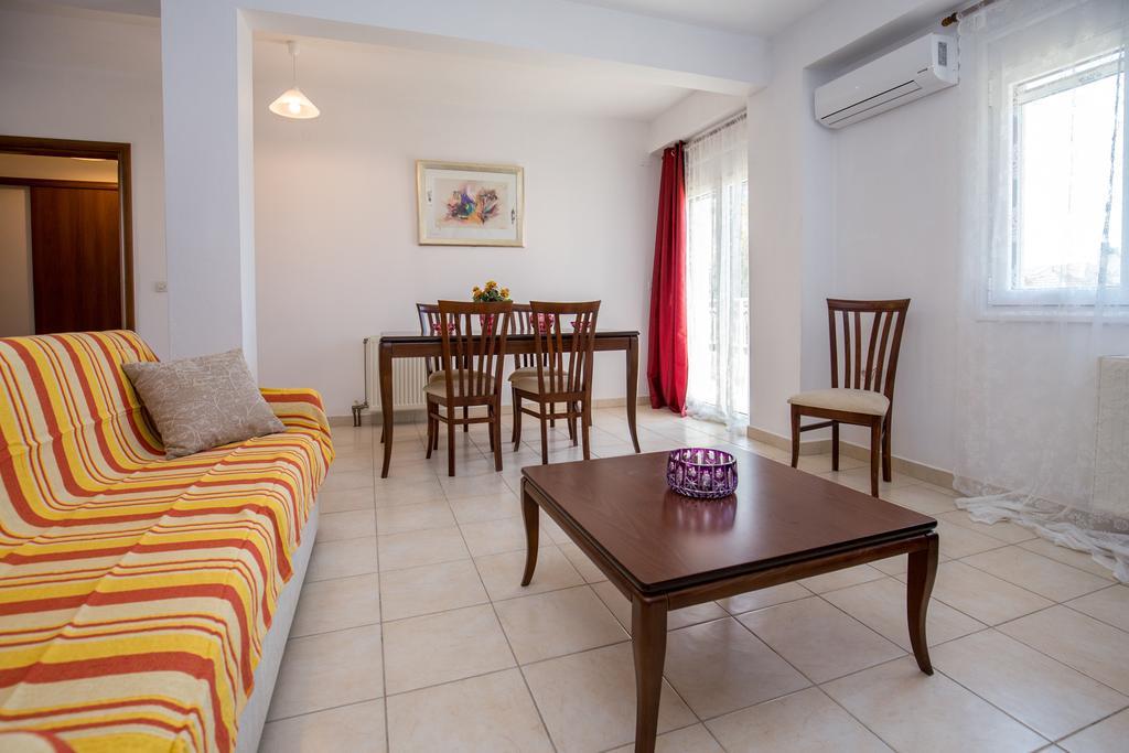 Grande Apartments ลิเมนาเรีย ภายนอก รูปภาพ